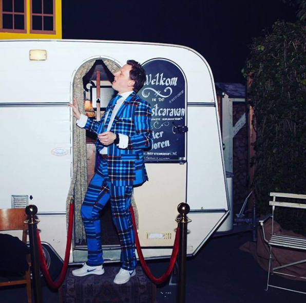 karaoke caravan
